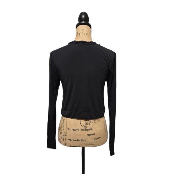 IVL black long sleeve twist front crop top, size 6 - Picture 2 of 4